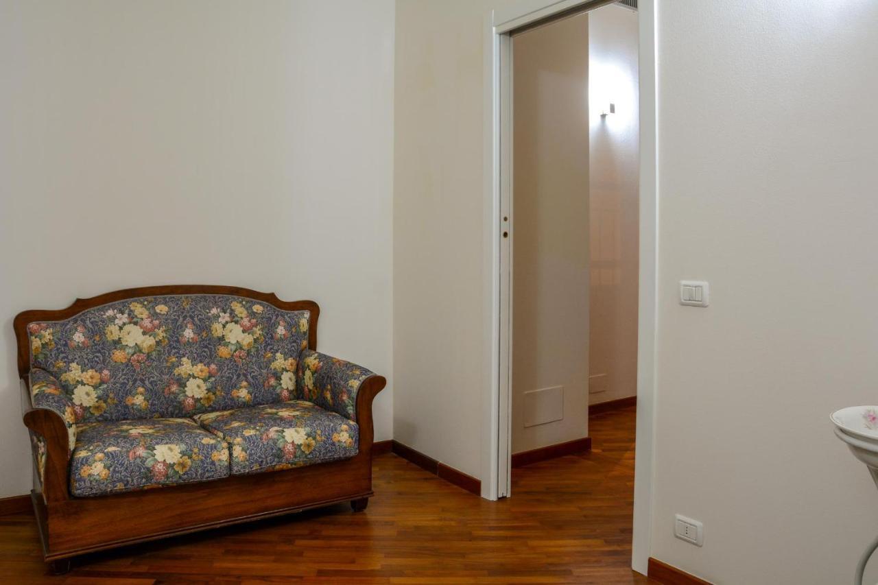 Locanda Al Portone Scandiano Bagian luar foto