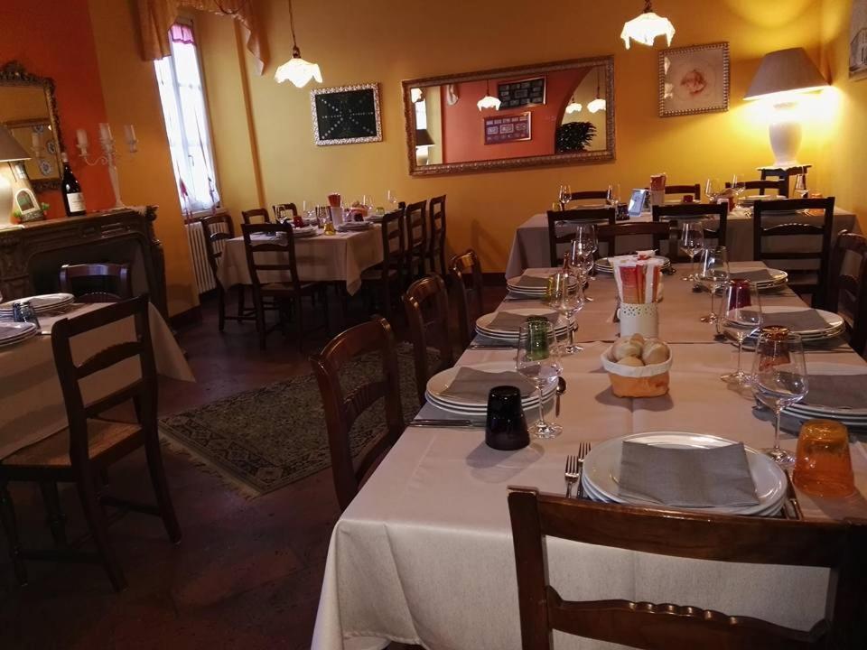 Locanda Al Portone Scandiano Bagian luar foto
